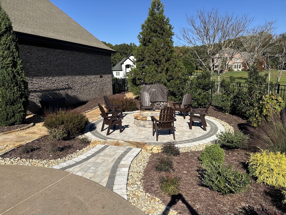 Groundmaster Services LLC - Landscape & Tree Care in Concord, NC