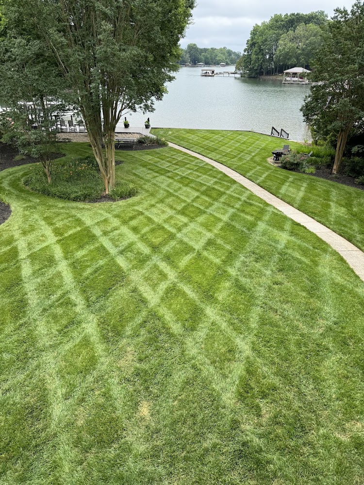 J&G Lawnsystems inc