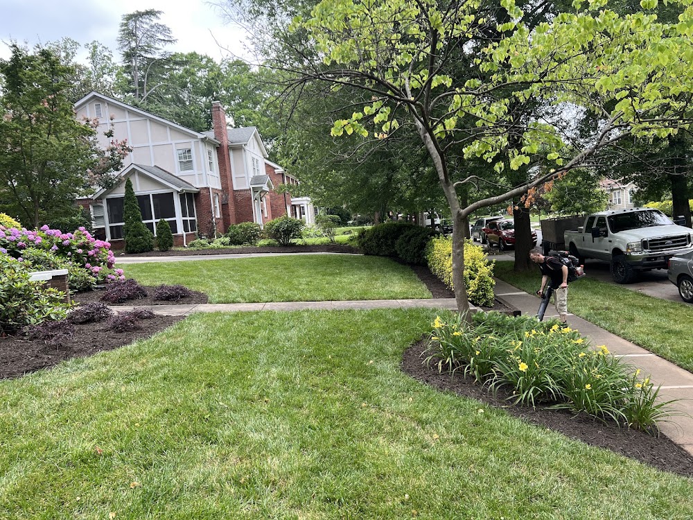 Knapp's Landscape & Design LLC